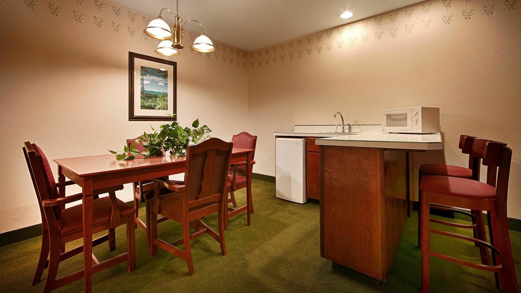 Best Western Newberry Station La Pine Extérieur photo